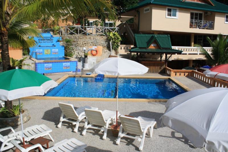 Patong Rai Rom Yen Resort Sha Exteriér fotografie