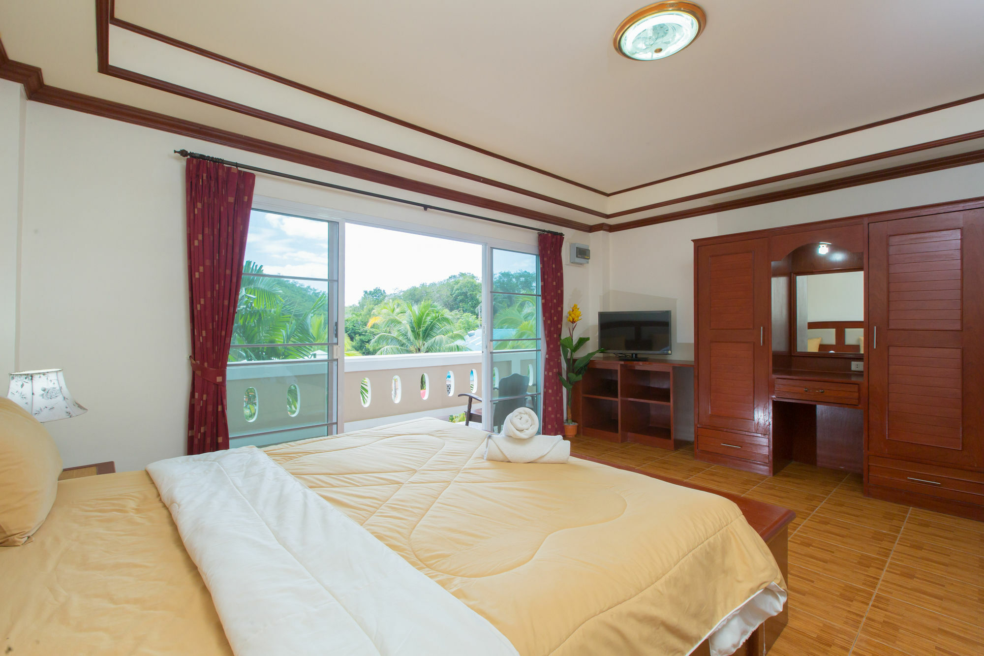 Patong Rai Rom Yen Resort Sha Exteriér fotografie